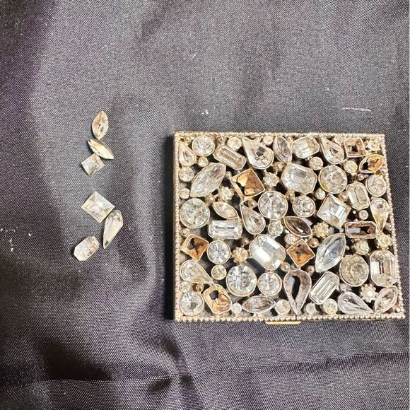 Vintage 1950s Marhill Diamanté Rhinestone Powder Compact - Picture 4 of 10